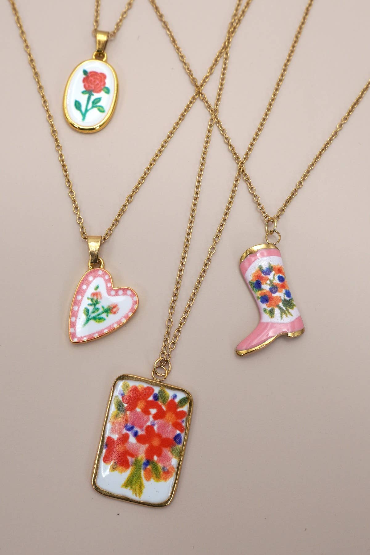 18K Stainless Steel Tarnish Free Waterproof Neck | 40NK9503